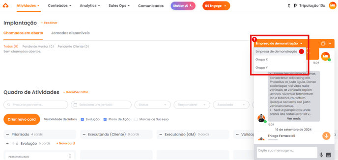 Janela do mini chat aberta no canto inferior direito com a lista de grupos da empresa
