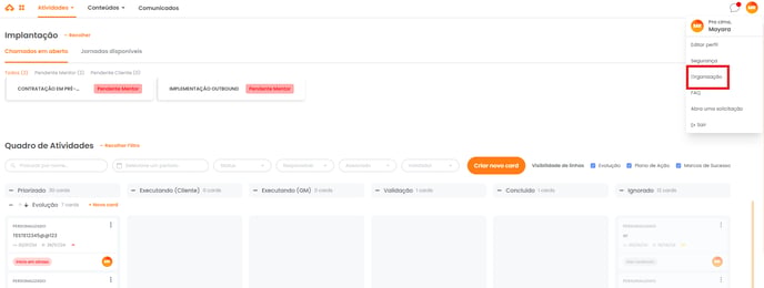 Menu do perfil no canto superior direito com a opção Organização