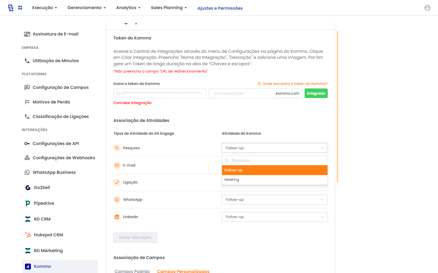 Aba Kommo com status Integrado e seção Associação de Atividades