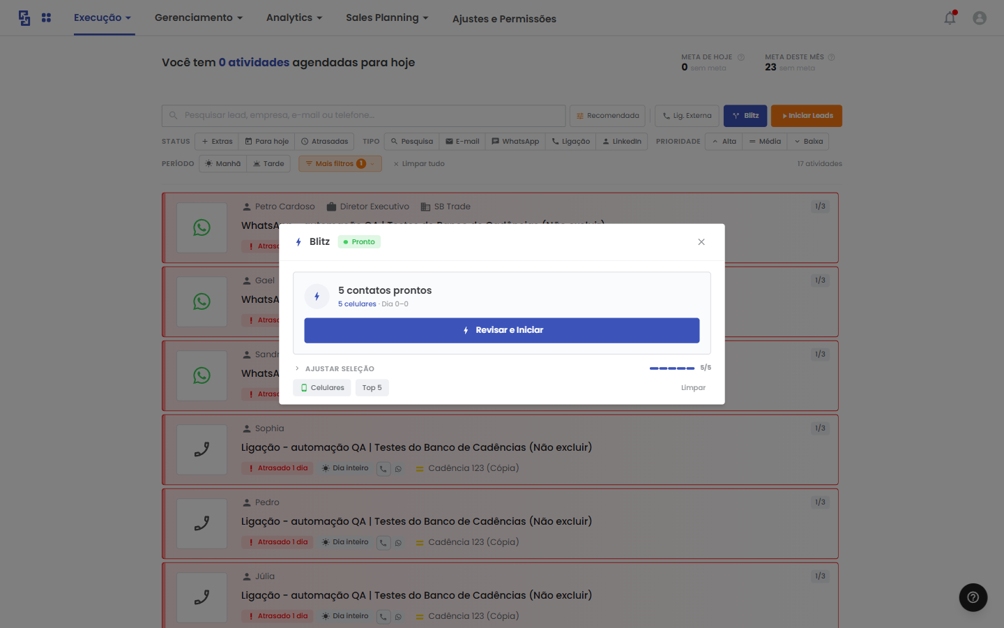 O painel do Blitz mostra quantos contatos estão prontos e permite revisar a seleção antes de começar.
